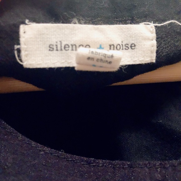 Crop Tank by Urban Outfitters Size Small - Picture 4 of 6